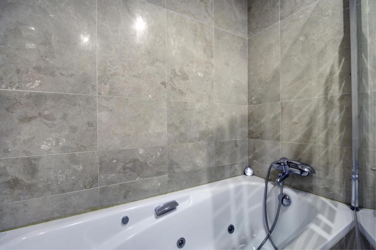 Apartamento 409 Marina Real Puerto De La Duquesa Playa Манилва Экстерьер фото
