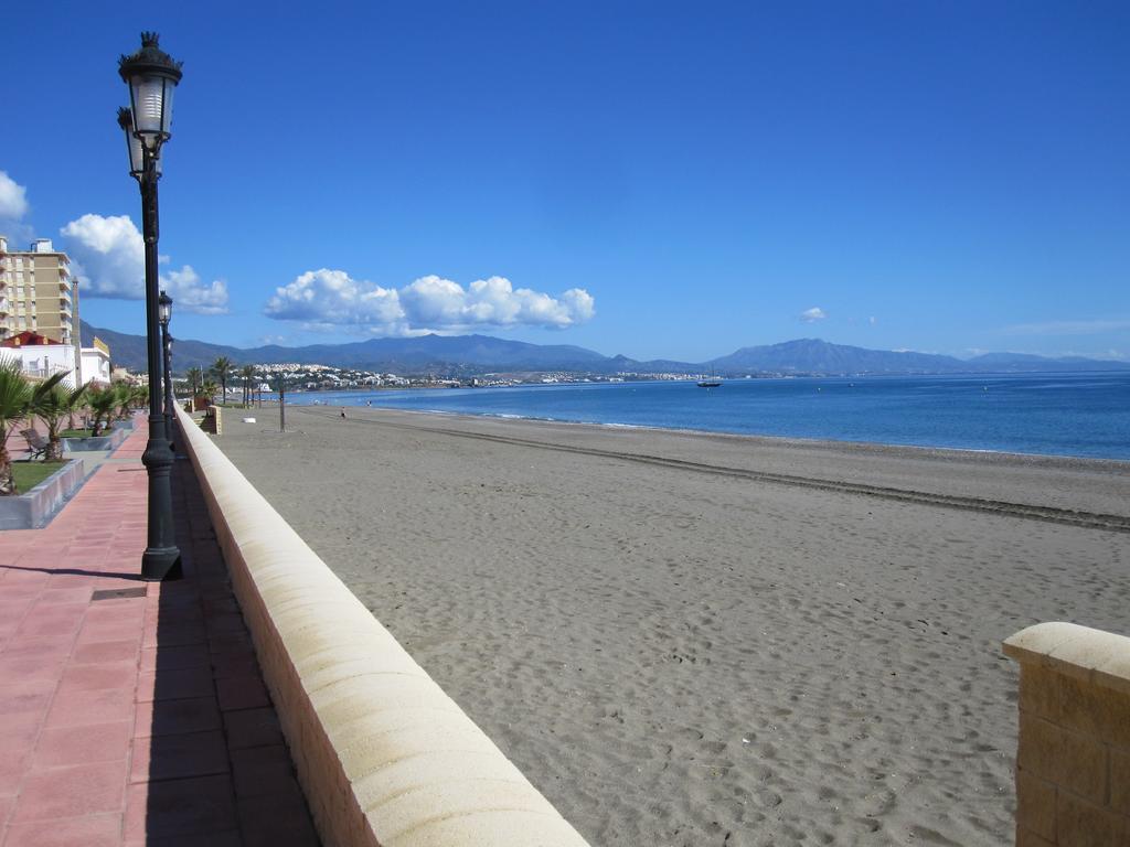 Apartamento 409 Marina Real Puerto De La Duquesa Playa Манилва Экстерьер фото