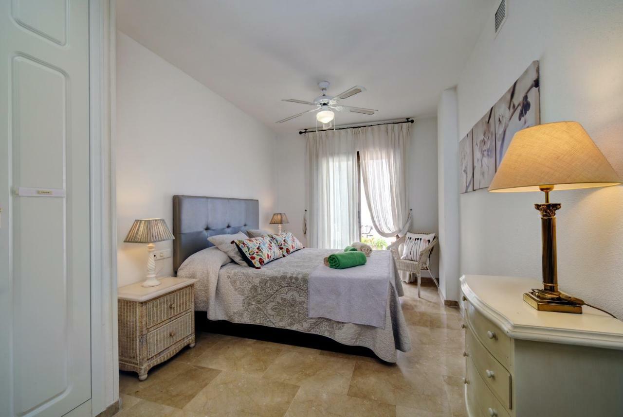 Apartamento 409 Marina Real Puerto De La Duquesa Playa Манилва Экстерьер фото